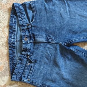 Men's Calvin Klein straight jeans 32X32 medium/dark wash